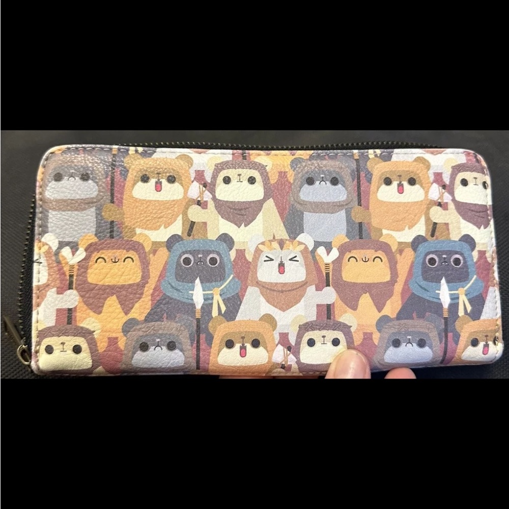 Loungfly Star Wars Ewok wallet